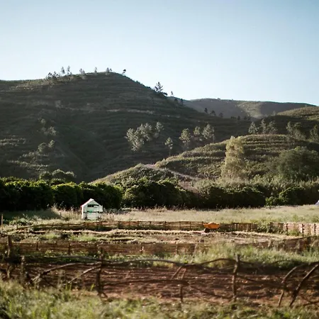 Tente de luxe Bell Tent Getaway In Laranjeira, For Romantic Escapes In Portugal *